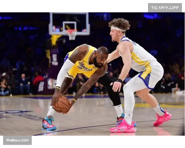 波杰姆斯基末节爆发分析 勇士新秀在体系中的战术定位演变